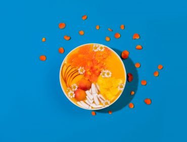 Recipe_Peach-Smoothie-Bowl_3000x2000 (1)